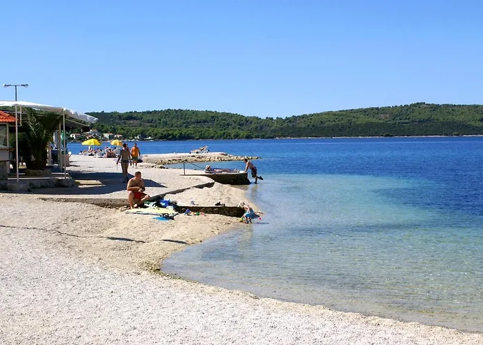 Family Friendly With A Swimming Pool Okrug Gornji, Ciovo - 12377 Apartman *