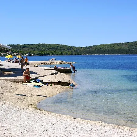 Family Friendly With A Swimming Pool Okrug Gornji, Ciovo - 12377 Apartman *