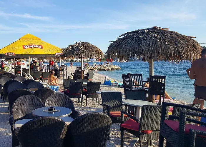 Διαμέρισμα Family Friendly With A Swimming Pool Okrug Gornji, Ciovo - 12377 *